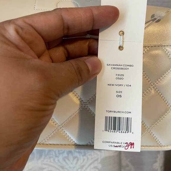 New authentic Tory Burch crossbody - Picture 4 of 4